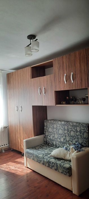 Garsoniera complet utilata