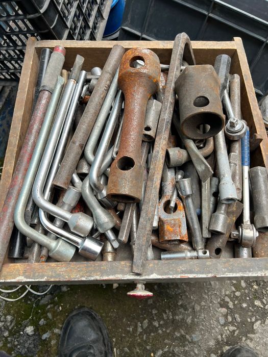 Продам инструменты