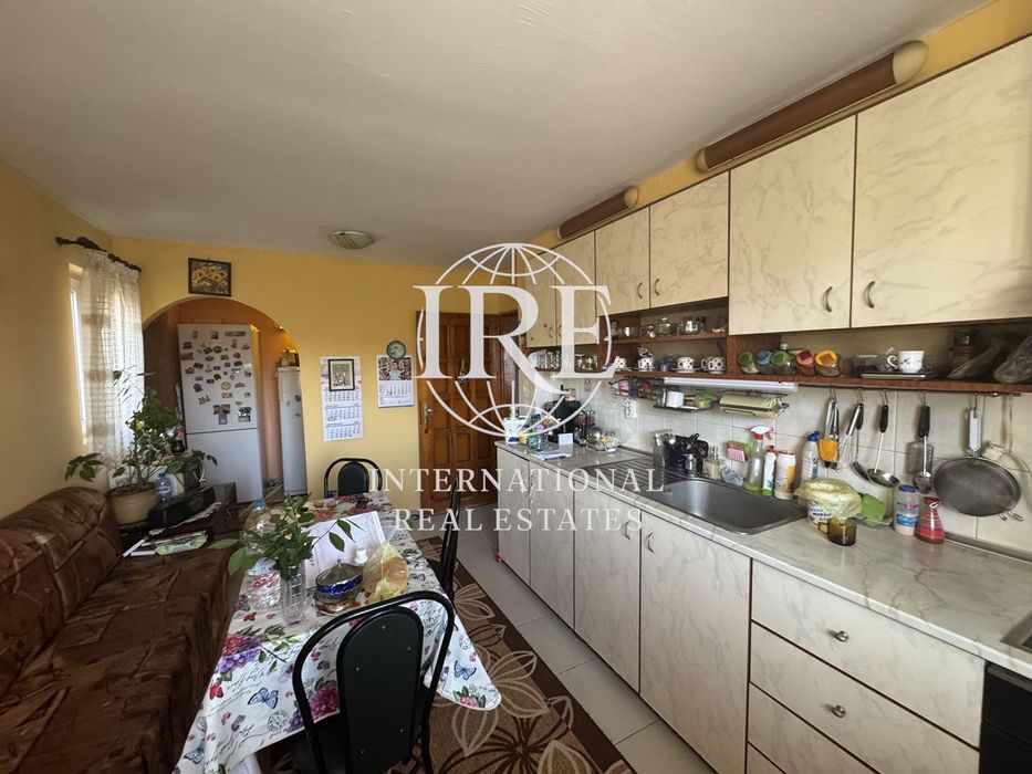 Къща в Варна, област-с.Кичево площ 142 цена 220000