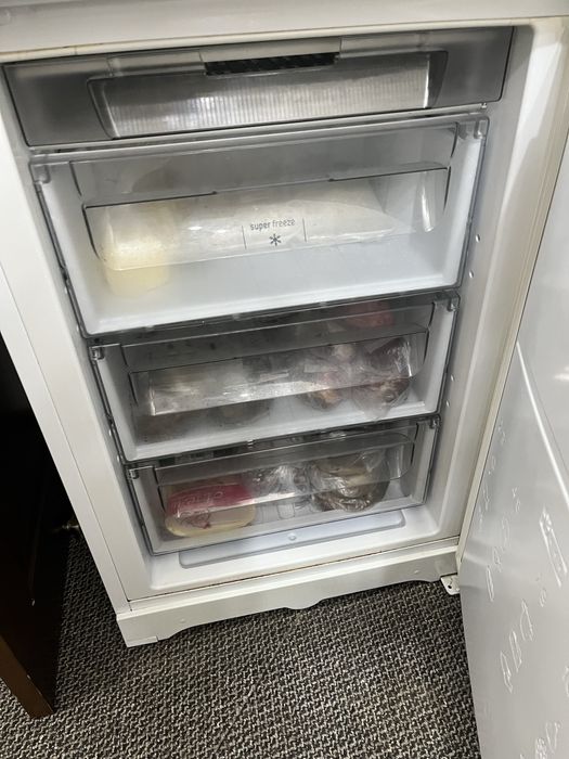 Продам холодильник рабочий