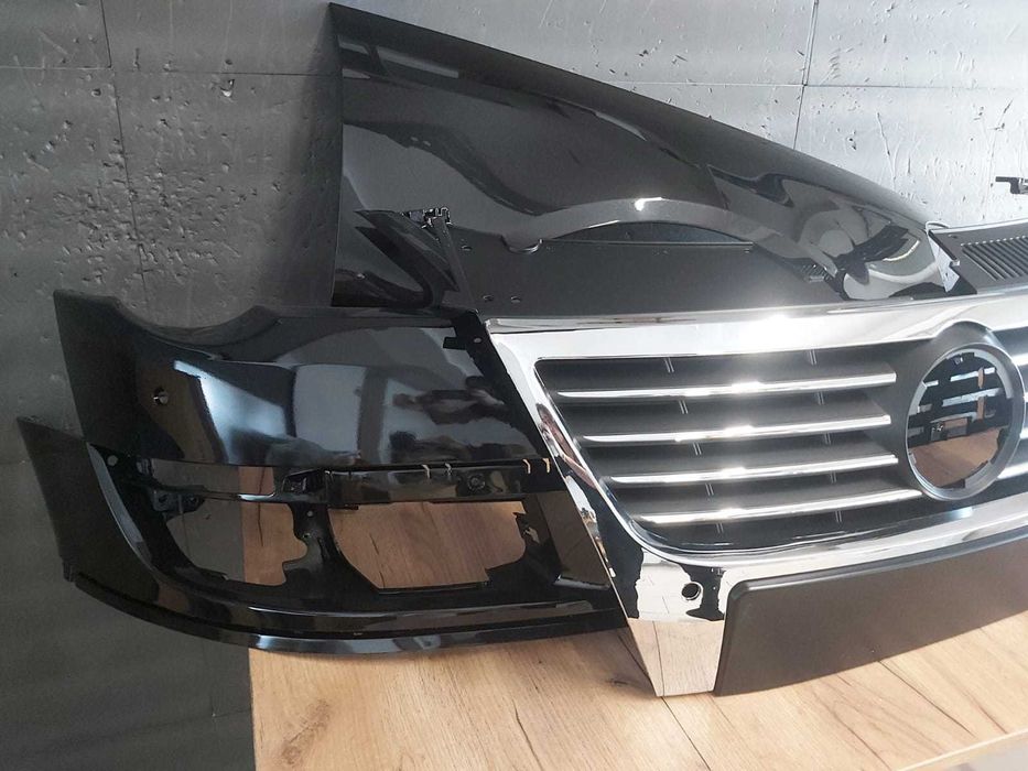 Bara&Grila&Aripa Fata Dreapta VW Passat B6 2005-2011 (LC9X (Negru))