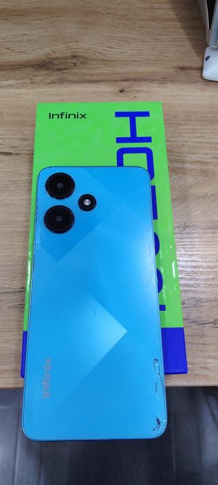 Infinix Hot 30 i