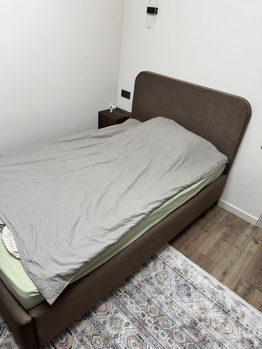 Кровати и матрацы