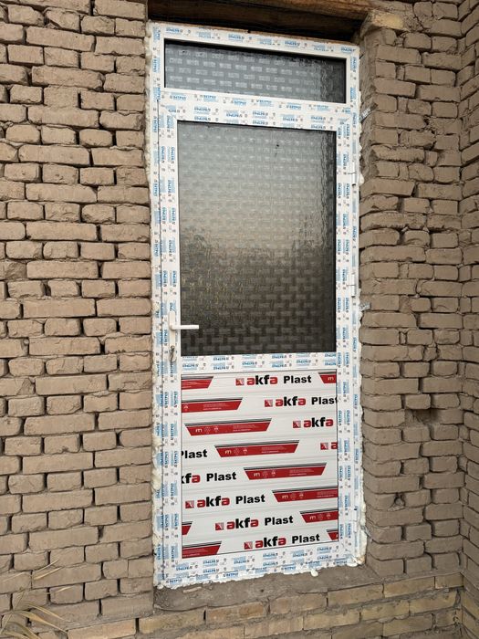 Akfa-eshik-oyna-setkalar