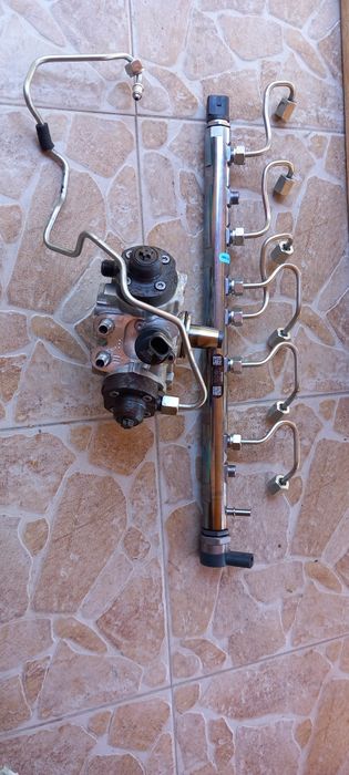 Рейка и помпа високо налягане за дизелово  bmw