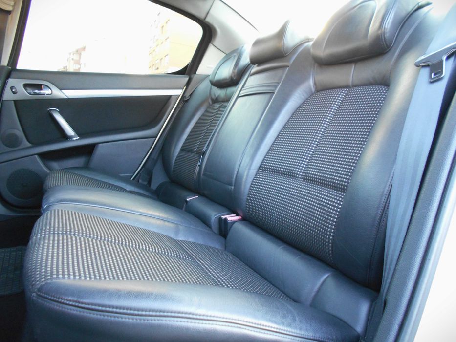 Peugeot 407 2.2i 16V * ГАЗ *