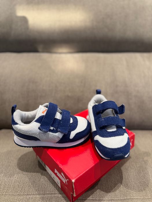 Сникърси Puma R78