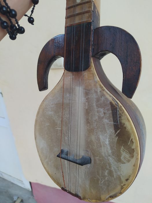 Qashqar rubobi va avgon rubobi