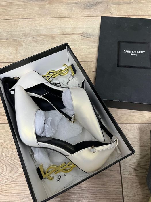 Продаю туфли ysl