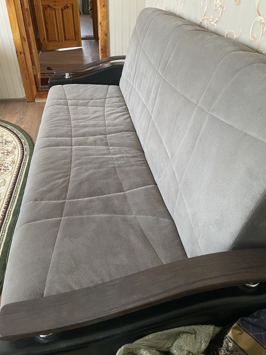 Продам диван б/у