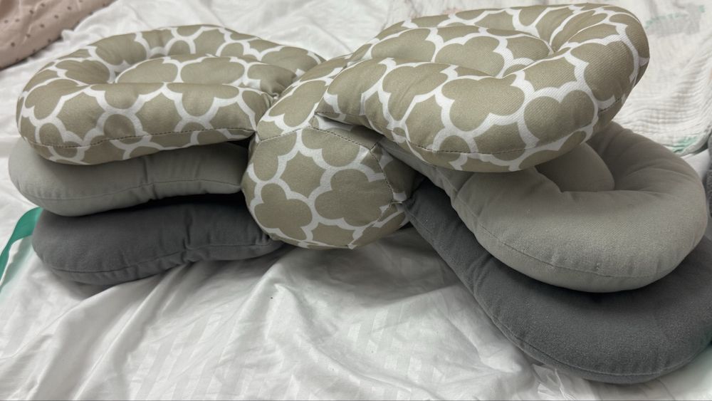 Подушка для кормления