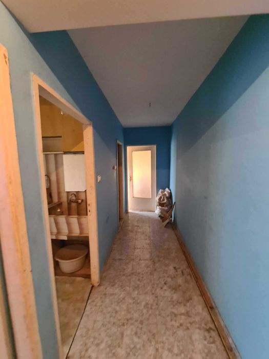 Продава се Двустаен апартамент в Хасково, Червена стена - 57 кв.м за 743 €/кв.м - Снимка #2