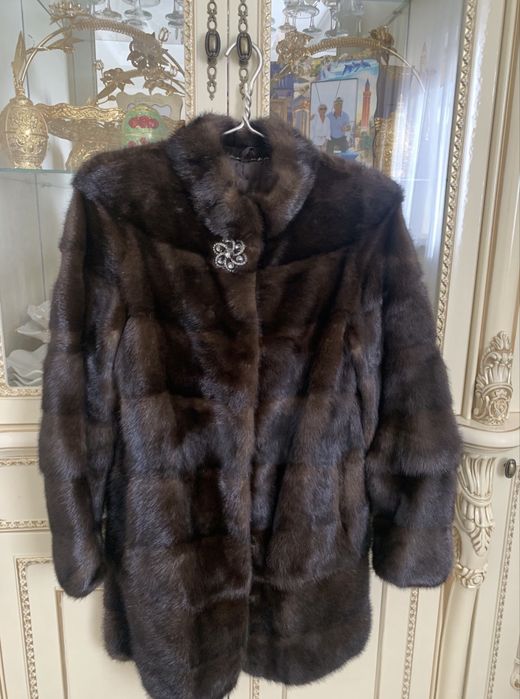Норка шуба почти новая