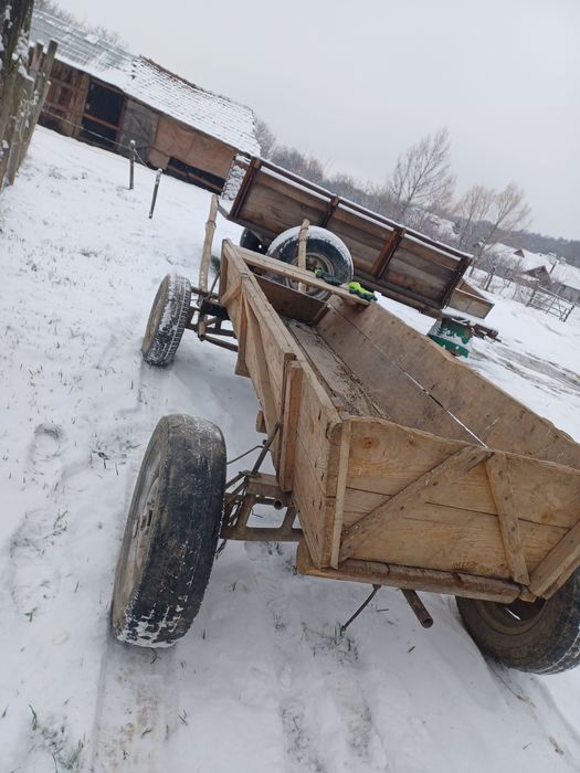 Vând caruța după cal