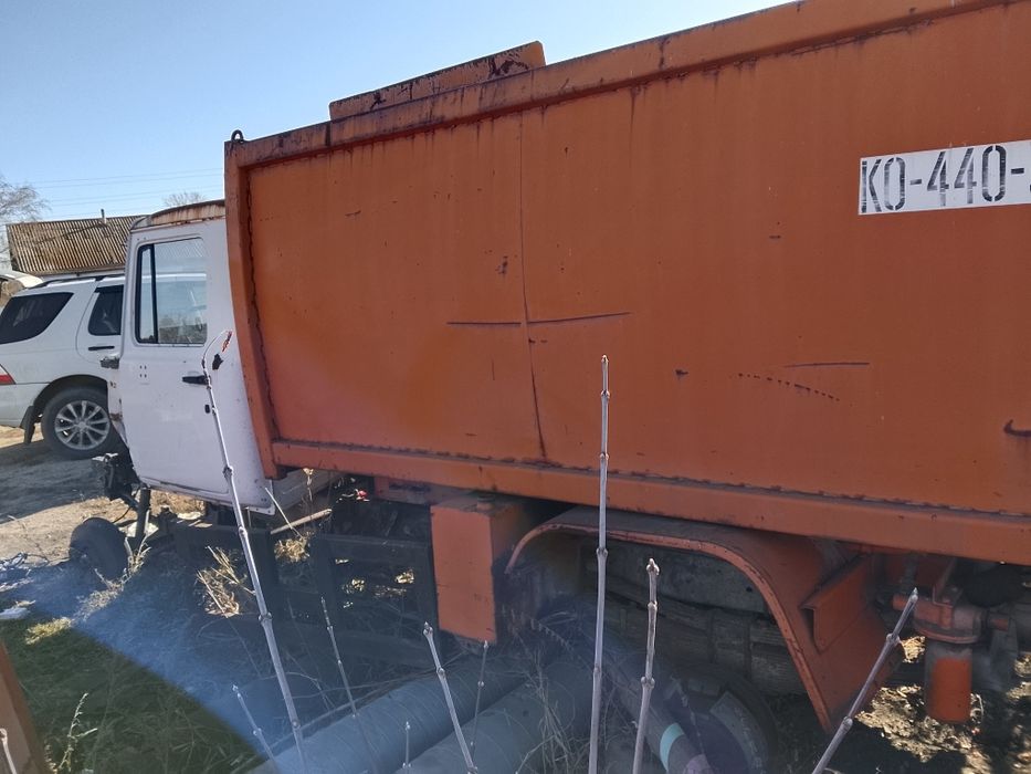 Мусоровоз газ 3307