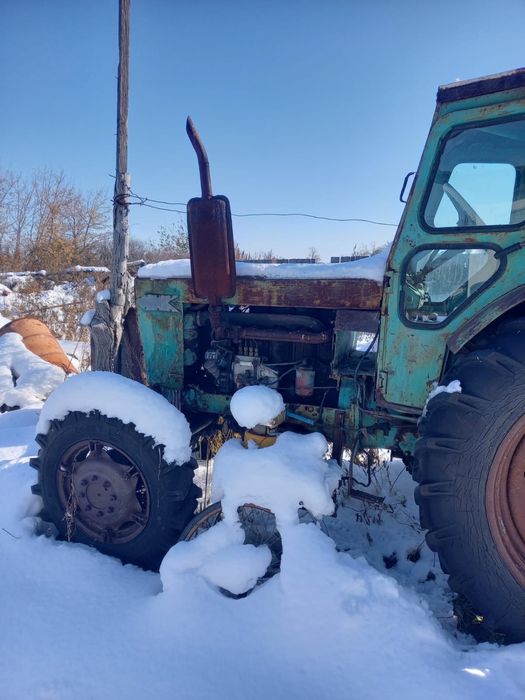 Продам трактора МТЗ 82 и Т40