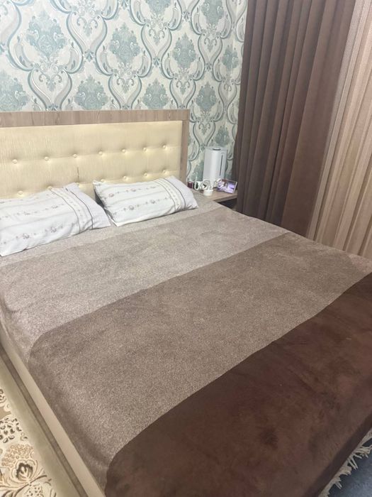 Кровать для спальни