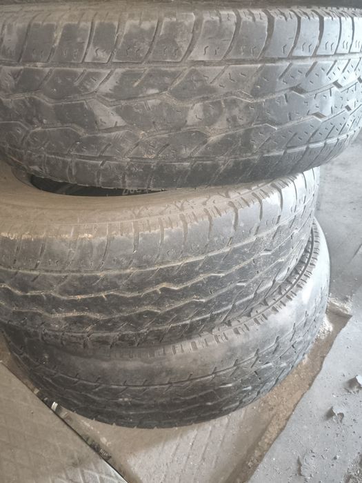 Резина 235/75/R15