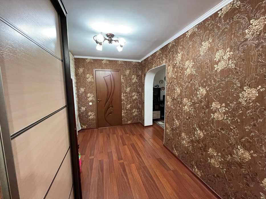 Продам добротный теплый дом