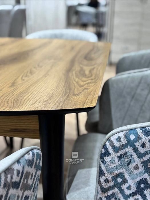 Стол и стулья от производителя