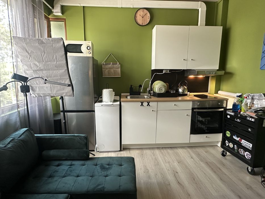 Дава се под наем Двустаен апартамент в Варна, ВИНС - 45 кв.м за 459 € - Снимка #2