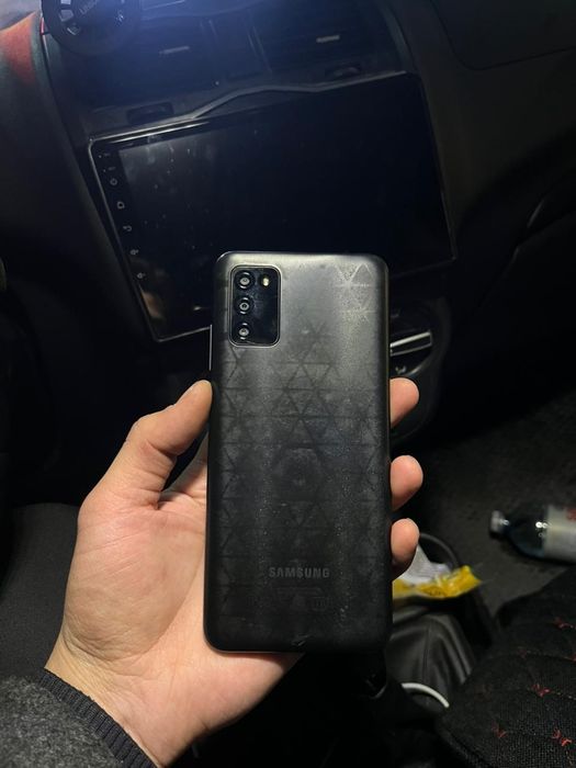 Продам смартфоны