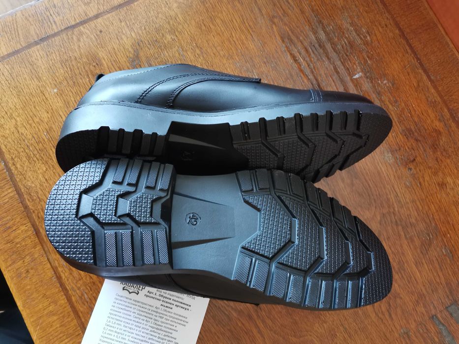 мъжки обувки от естествена кожа