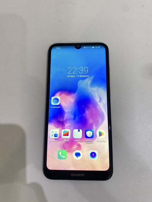 Телефон Huawei Y6 идеальное состояние