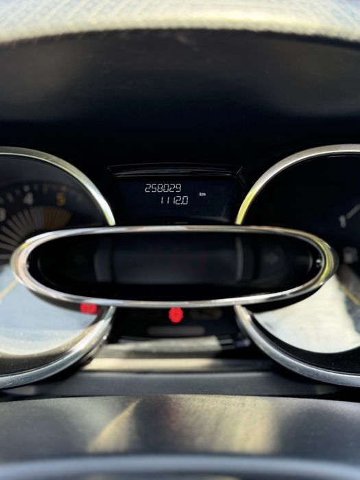 Renault Clio 4 - 1.5 dCi - 2013(model 2014)