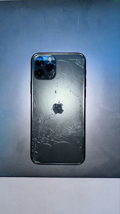 Iphone 11 pro б/у
