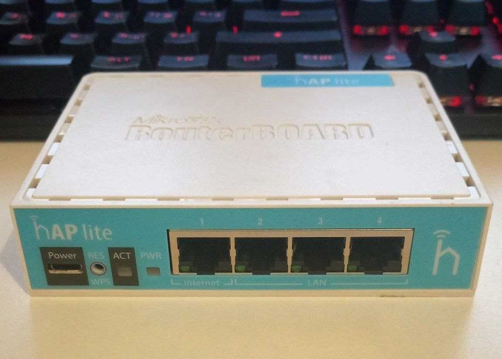 MikroTik hAP lite (RB941-2nD)