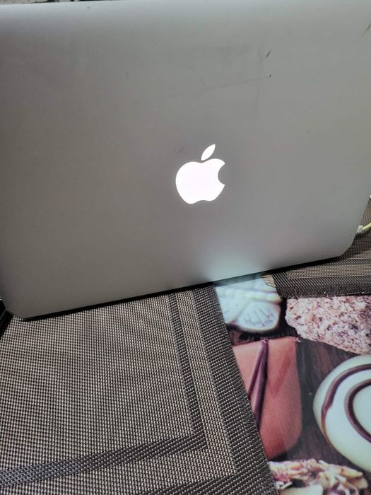 Vand laptop apple macbook