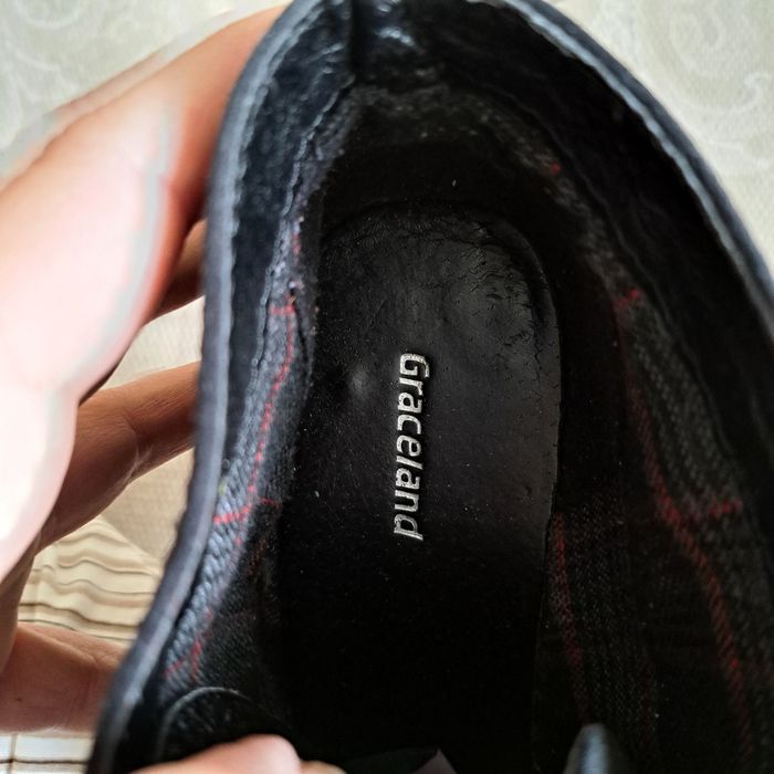 Botine, pantofi cu siret