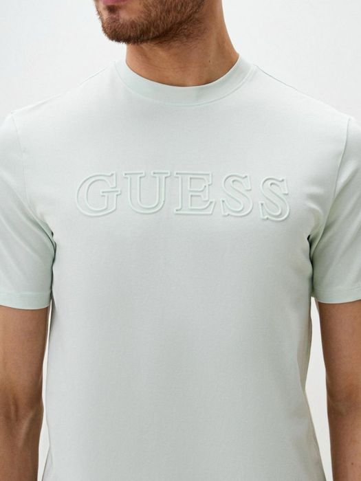 Нова тениска Guess L