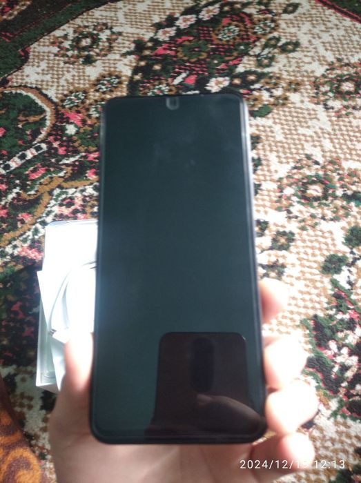 Srochna Yengi Redmi 13