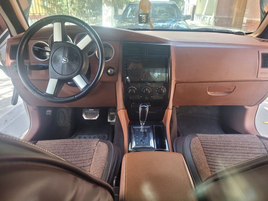 Додж чарчер 3,5 хорошем состоянии