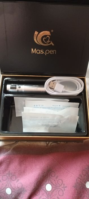 Aparat masaj facial nou