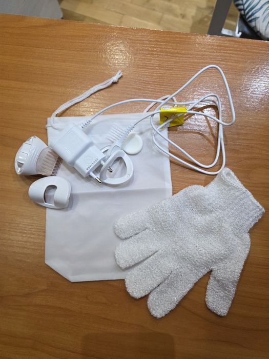 Епилатор PHILIPS 8000