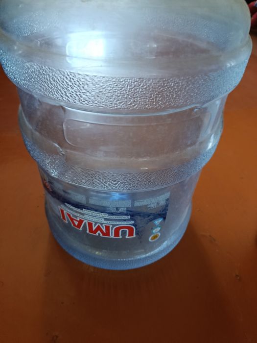 Продам кулер. С бутылкой