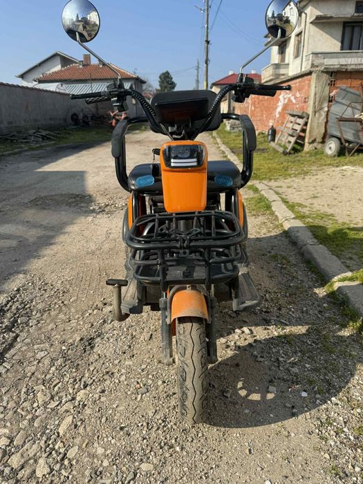 MaxMotors Триместна триколка като нова. Нова батерия.