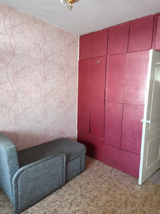 продам 2 ком квартиру район Атлантида