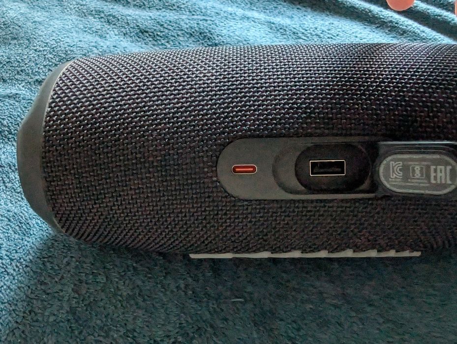Bluetooth колонка JBL Charge 5