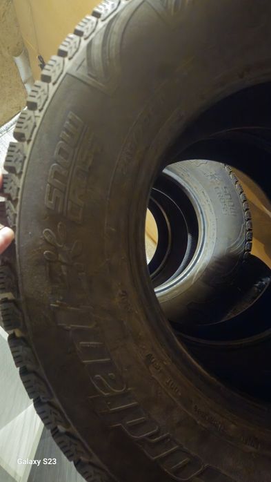 Продам 4 балона 245/70/16