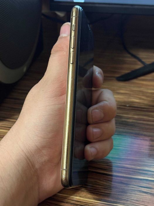 Iphone 11 Pro Max 200 $