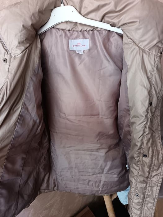 Продавам Пухено яке