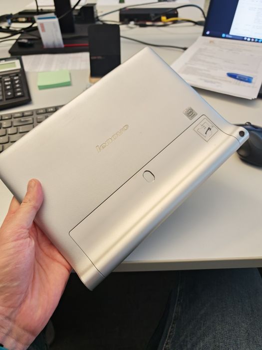 Lenovo Yoga tab, aluminiu, problema touch