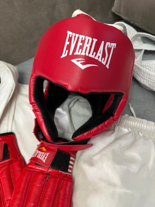 Продам экиперовку для карате