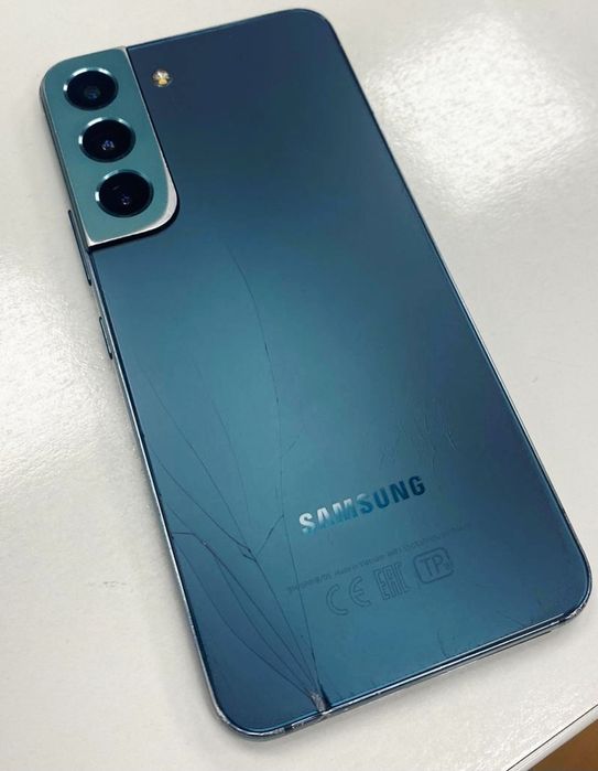 Продам Самсунг С 22