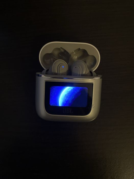 Căști wireless JBL Tour Pro 3 – ANC, ca noi, folosite o singură dată