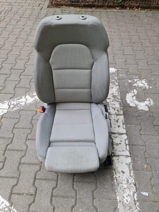 Scaun sofer  audi b6 stare perfecta adaptabil si pe logan